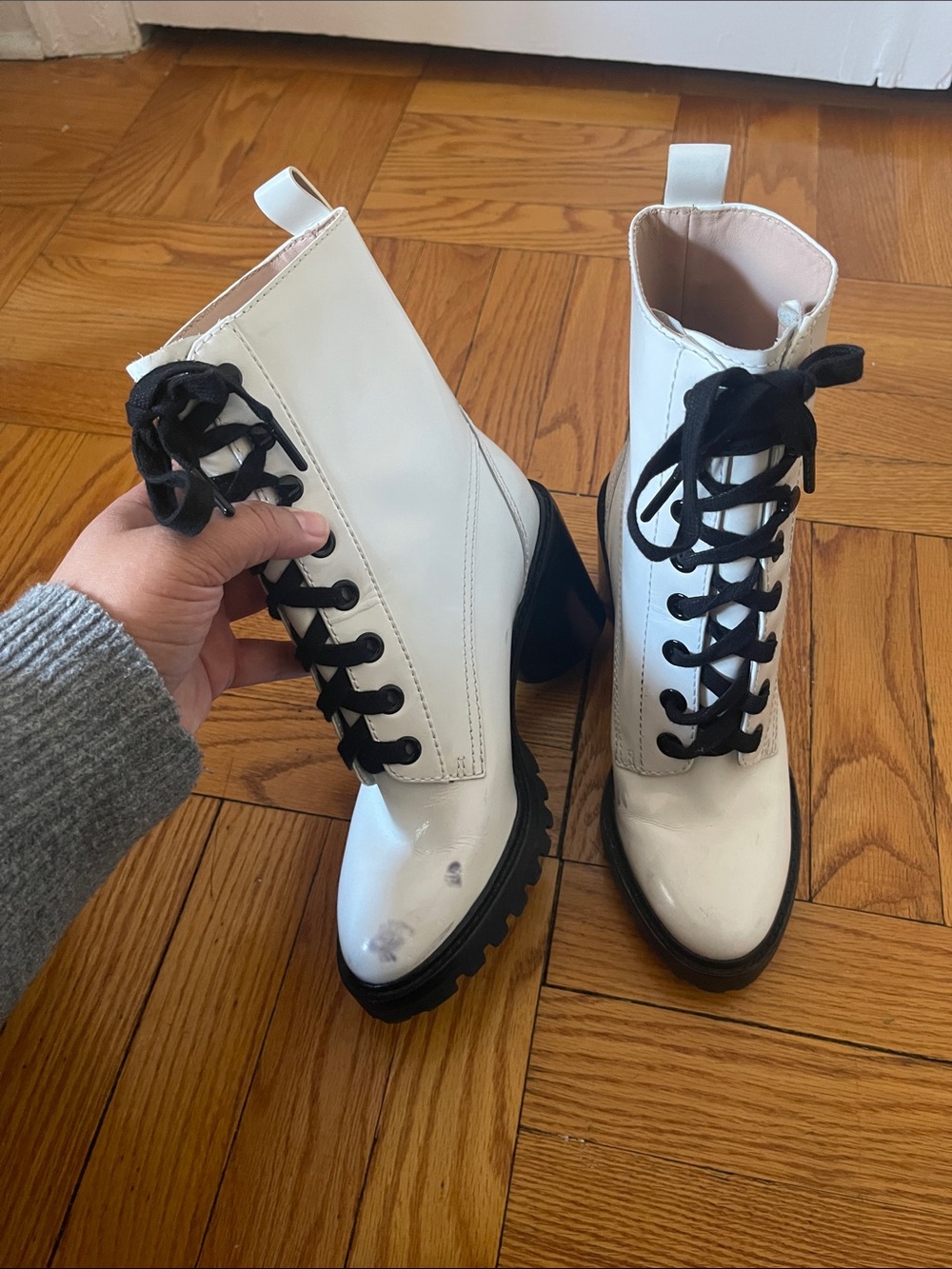 Marc Jacobs White Patent Lace-Up Block Heel Boots - Picture 9 of 16